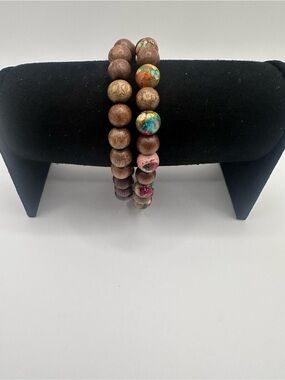 Wood Bead Stretch Bracelet with Multicolor Accent Beads - Brown